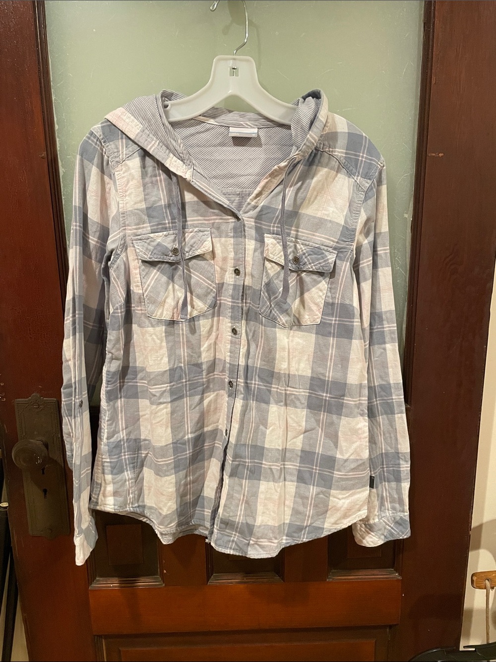 Columbia button up shirt with hood